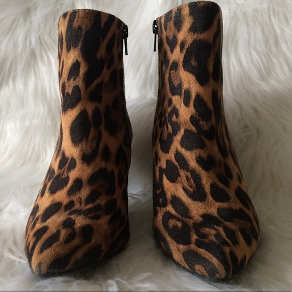 Leopard print faux suede ankle boots - Picture 5 of 7